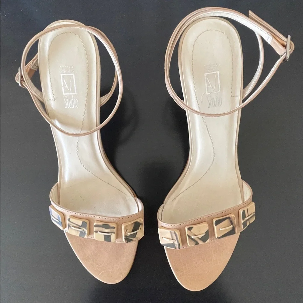 Stylish Tan Ankle-Strap Heeled Sandals with Tan & Black Square “Button” Accents
